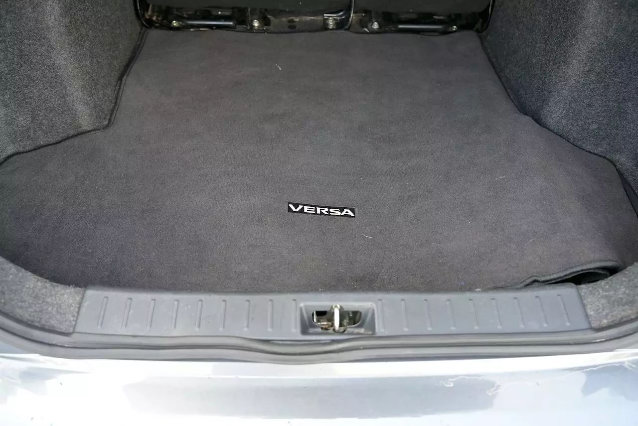 2020 Nissan Versa SV Sedan 4D Doral FL