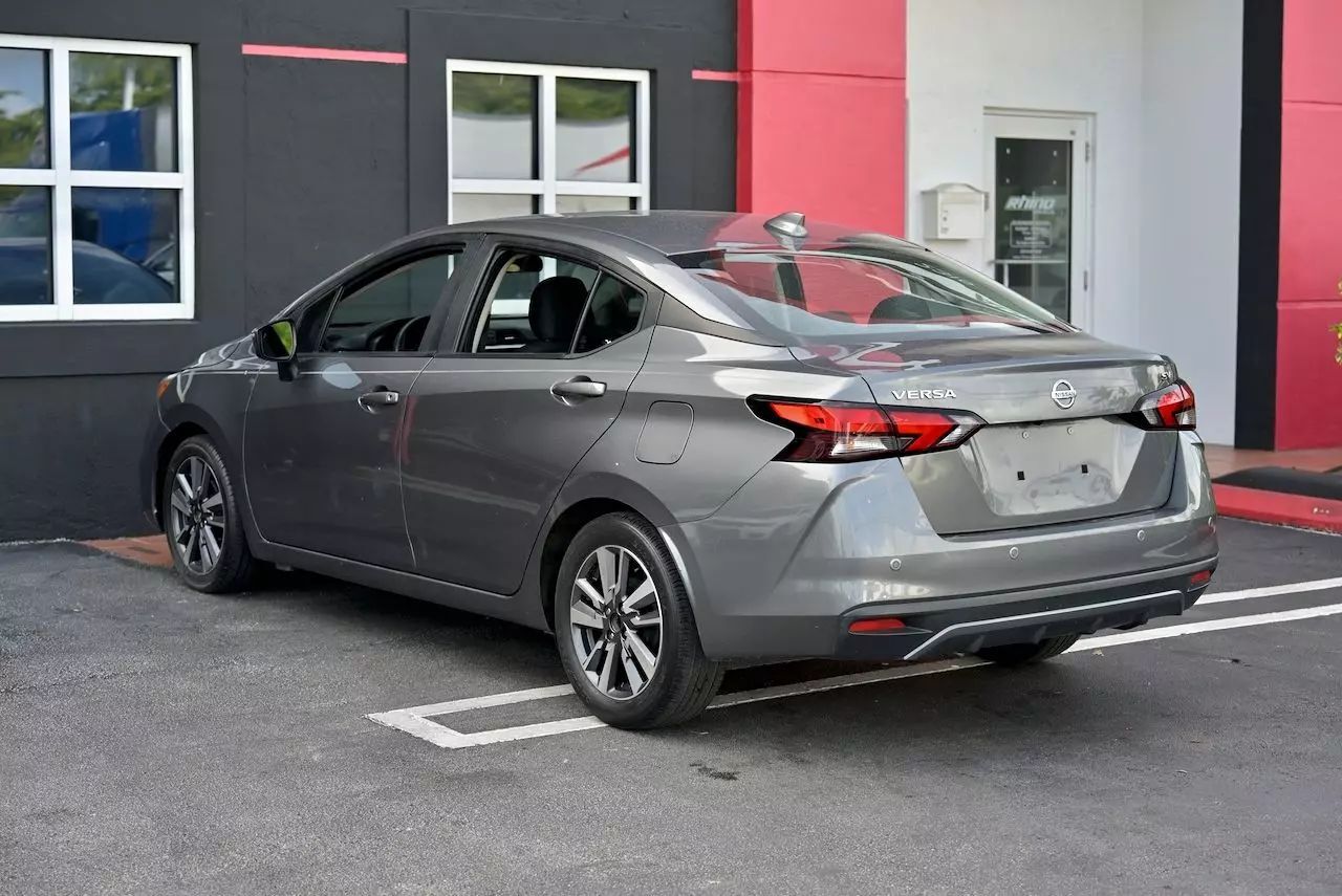2020 Nissan Versa SV Sedan 4D Doral FL