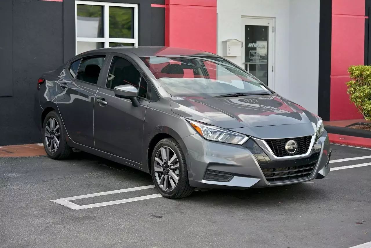 2020 Nissan Versa SV Sedan 4D Doral FL
