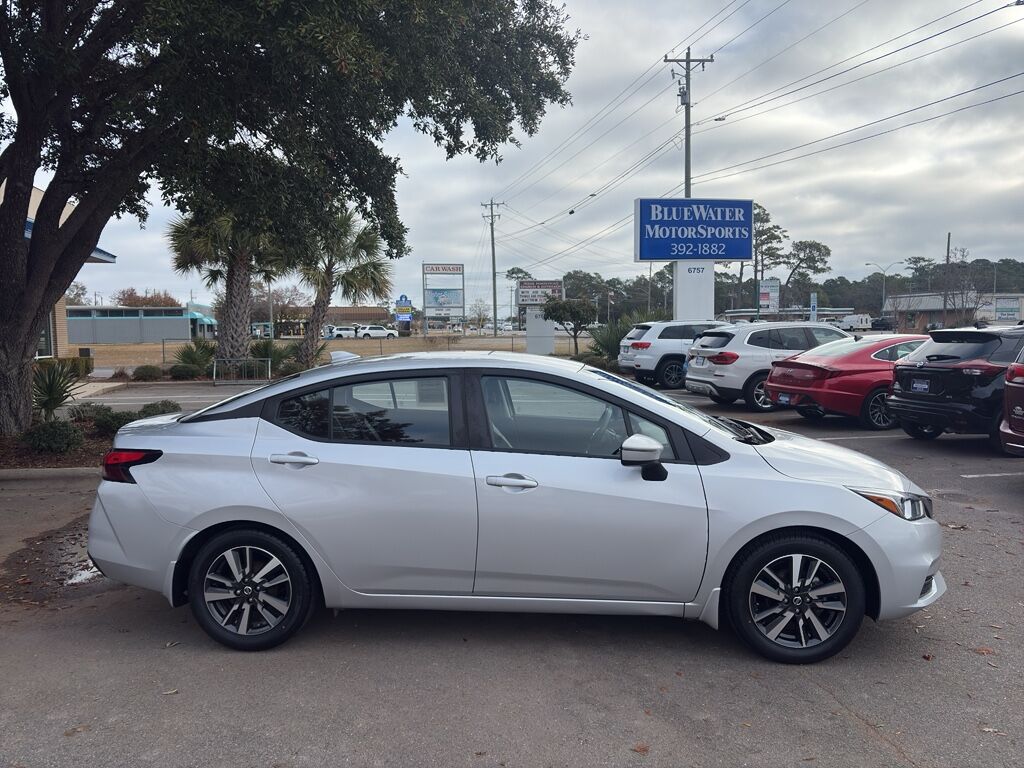 2020 Nissan Versa SV