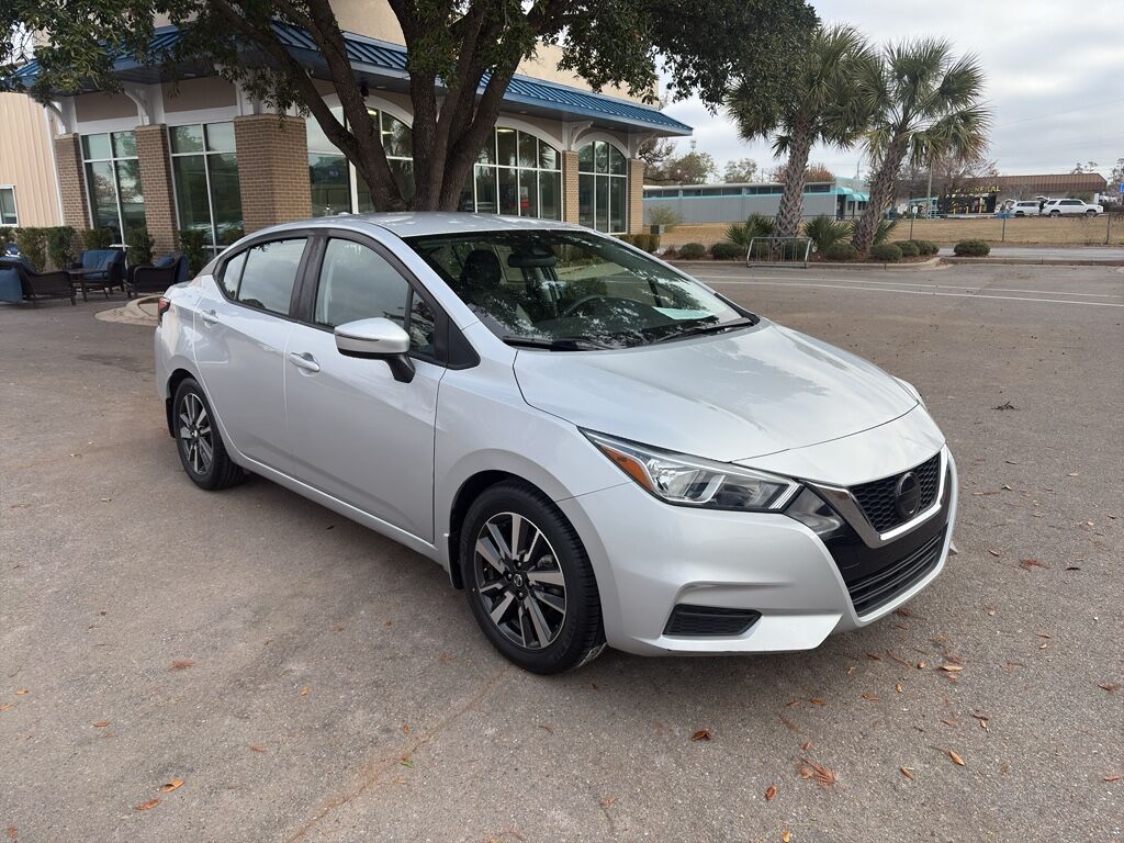 2020 Nissan Versa SV