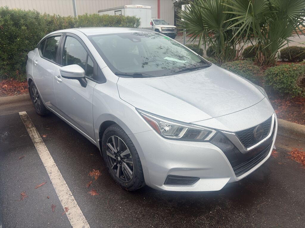 2020 Nissan Versa SV