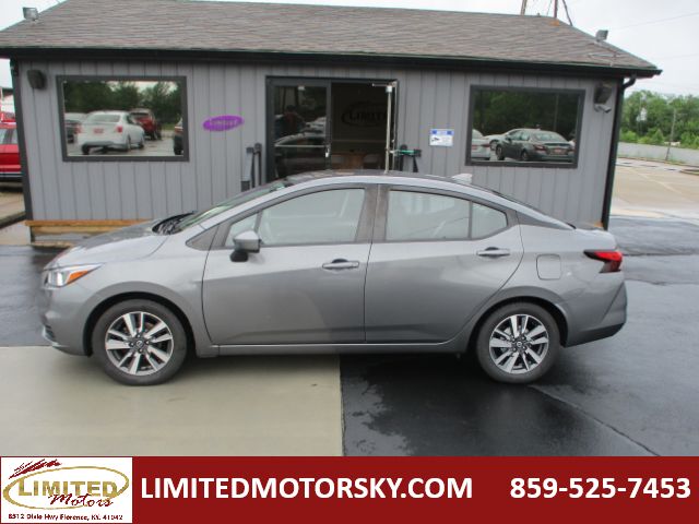 2020 Nissan Versa SV Xtronic CVT