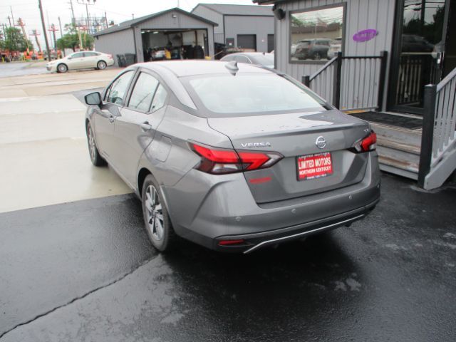 2020 Nissan Versa SV Xtronic CVT Florence KY