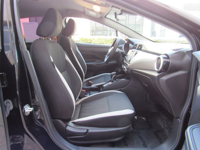 2020 Nissan Versa SV Xtronic CVT Plano TX