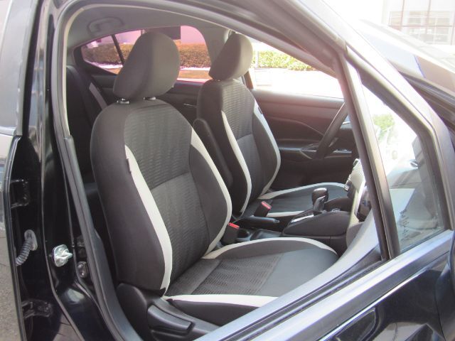 2020 Nissan Versa SV Xtronic CVT Plano TX