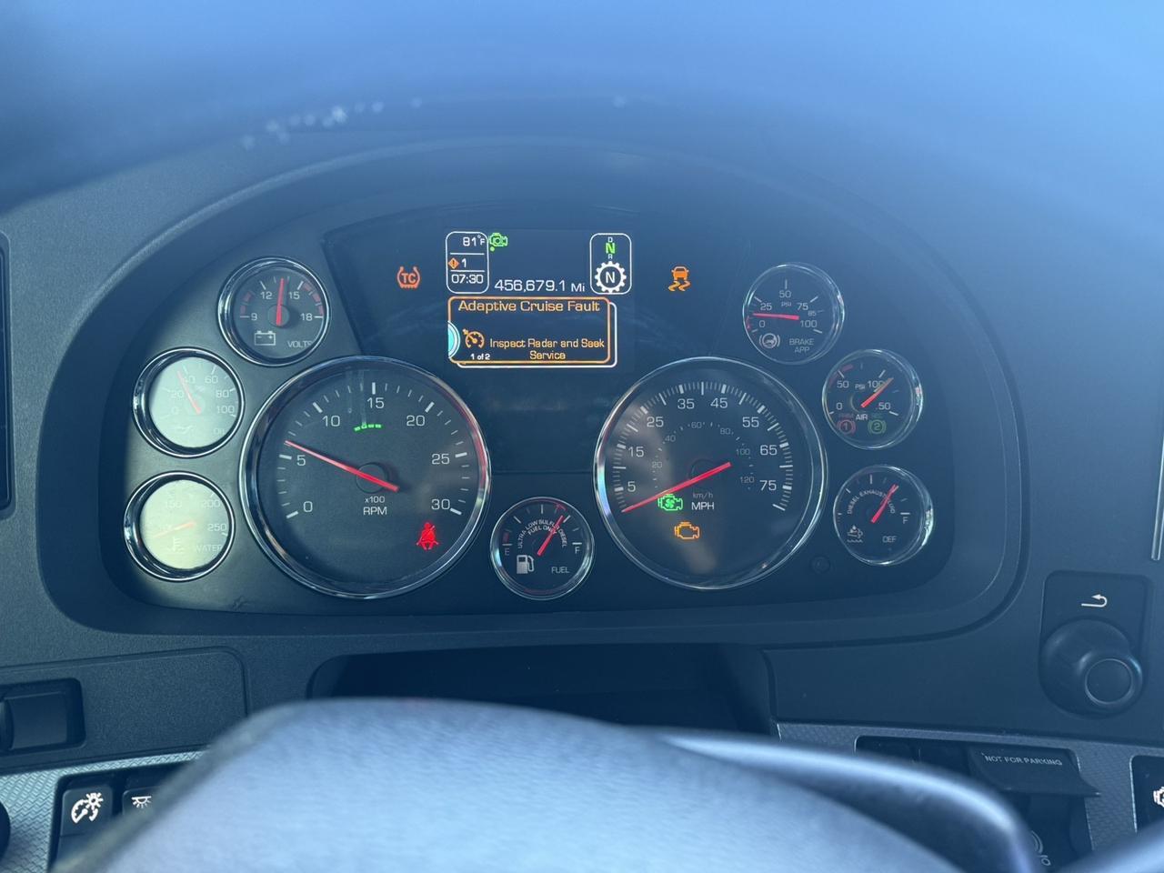2020 No Make T680 T680 SLEEPER Hollywood FL
