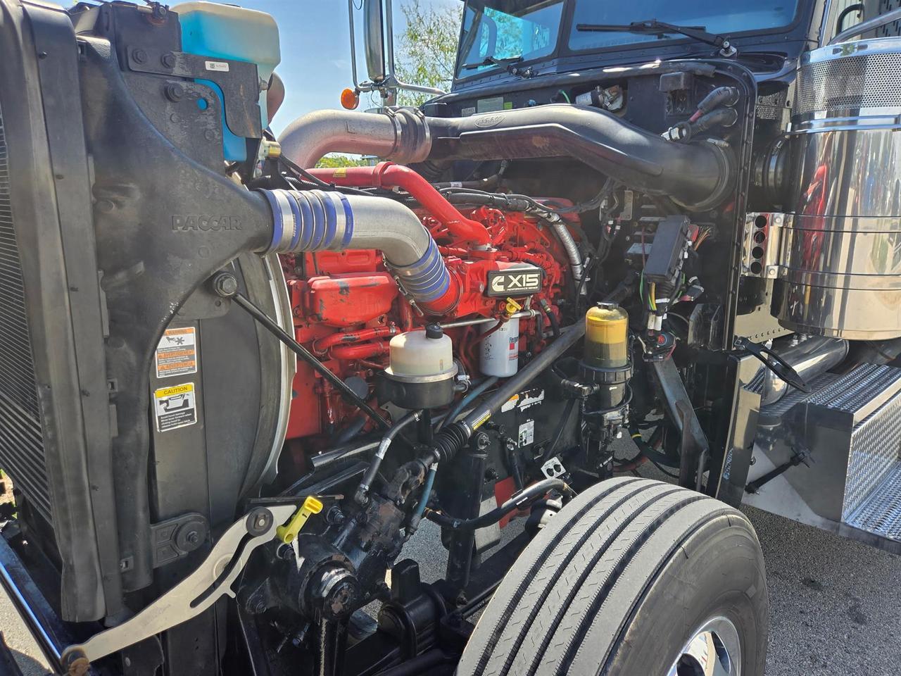 2020 Peterbilt 389 in Rochester, MN — photo 6