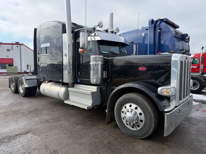 2020 Peterbilt 389 Sleeper