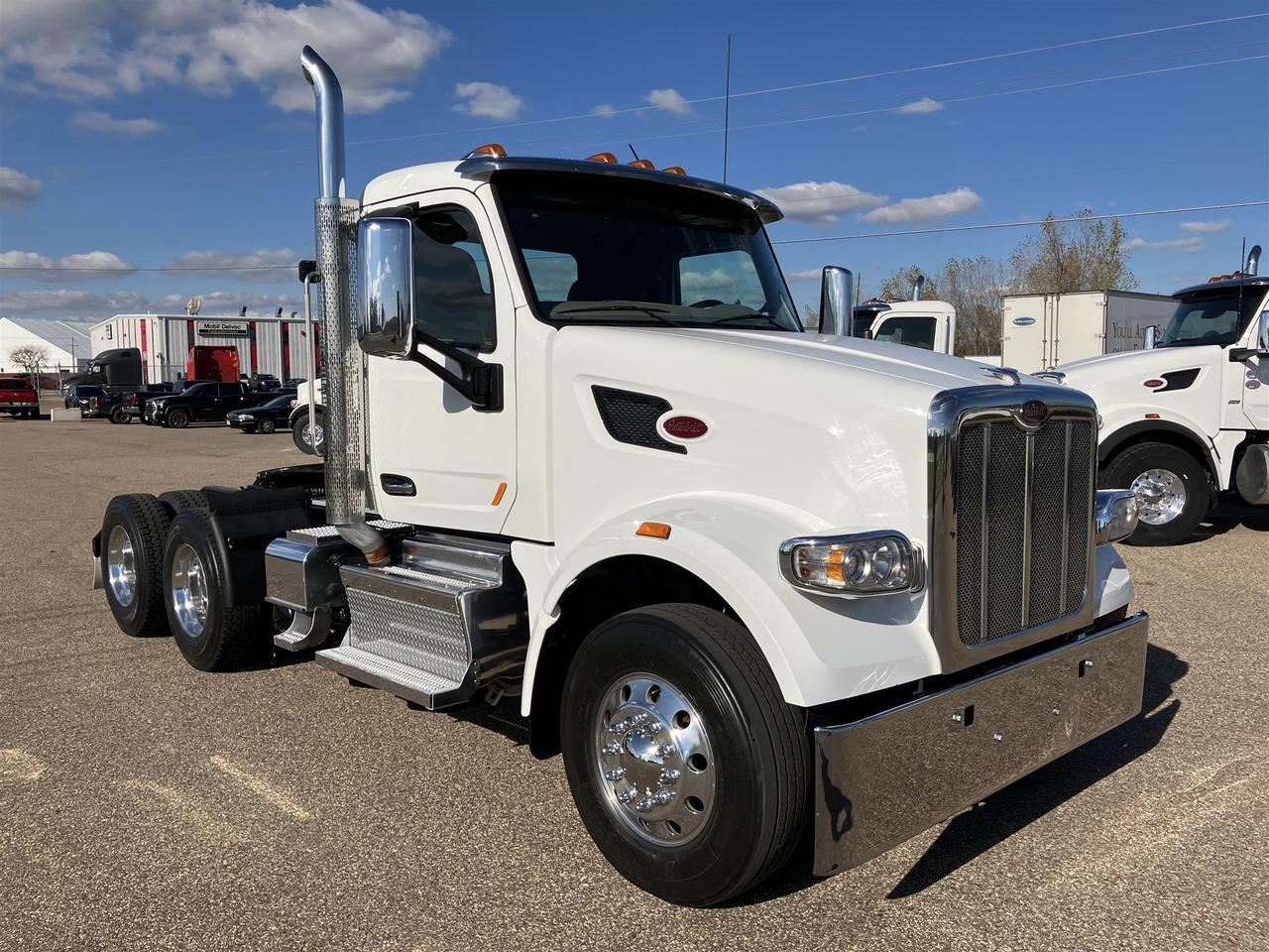 2020 Peterbilt 567