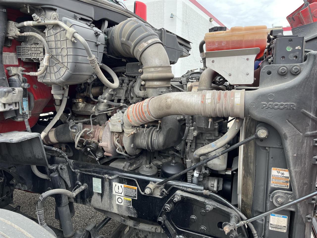 2020 Peterbilt 567 Rochester MN