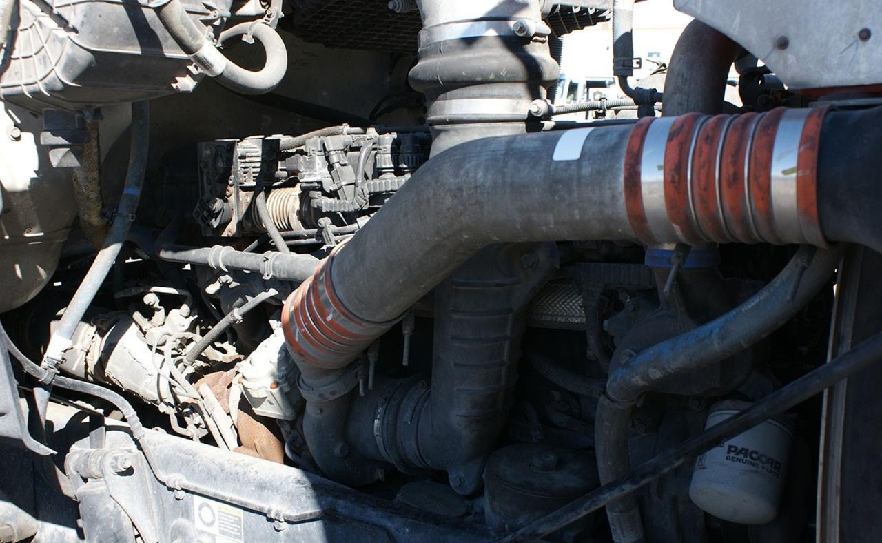 2020 Peterbilt 567 25 yard Mcneilus Rear Loader Garbage Truck Tampa FL