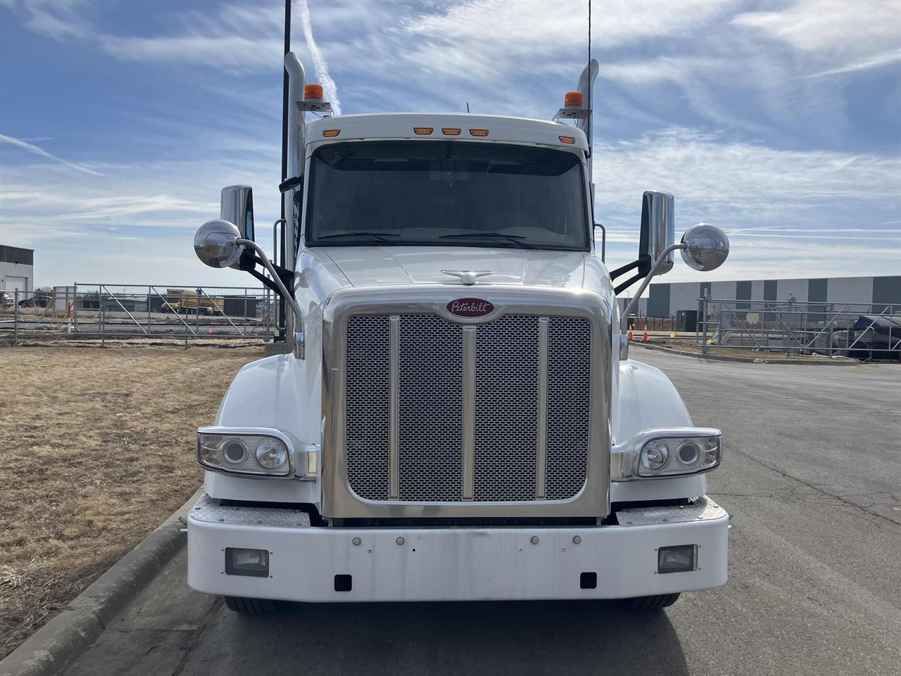 2020 Peterbilt 567 58" Raised Roof Rochester MN