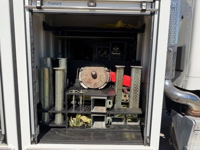 2020 Peterbilt 567 Jerr-Dan 35-Ton Integrated Wrecker Miami FL