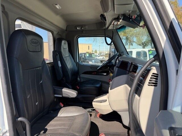 2020 Peterbilt 567 Jerr-Dan 35-Ton Integrated Wrecker Miami FL