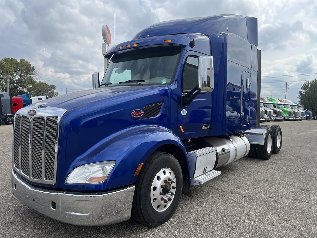 Used Peterbilt 579 80