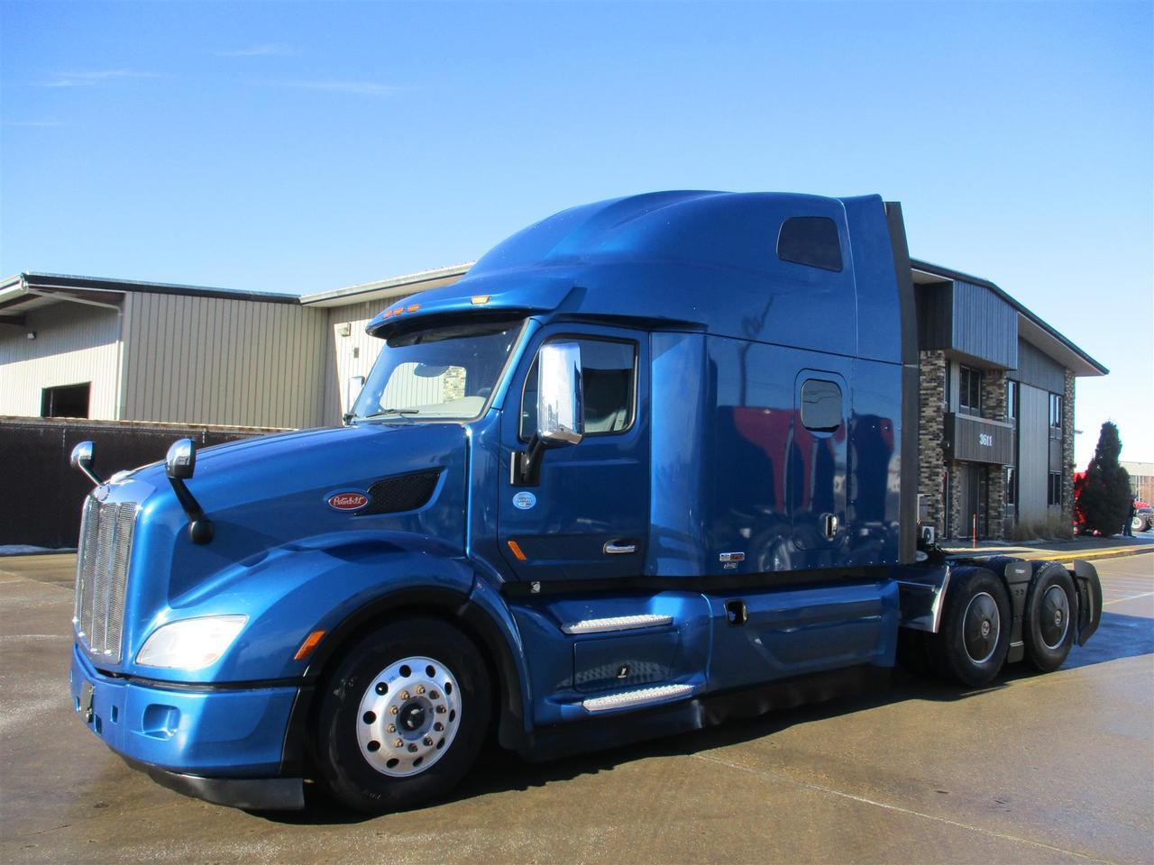 Used 2020 Peterbilt 579 80