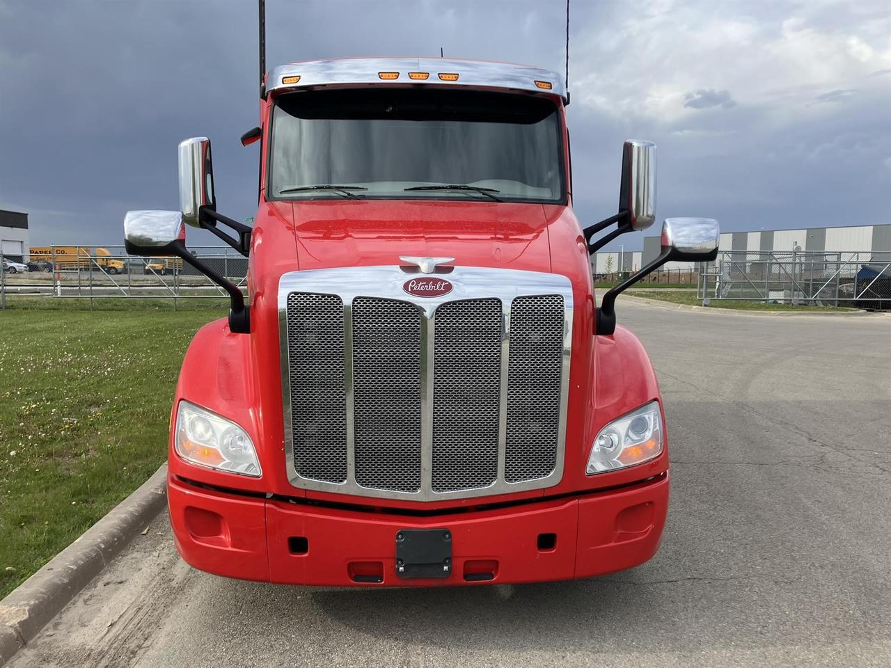 2020 Peterbilt 579 Sleeper