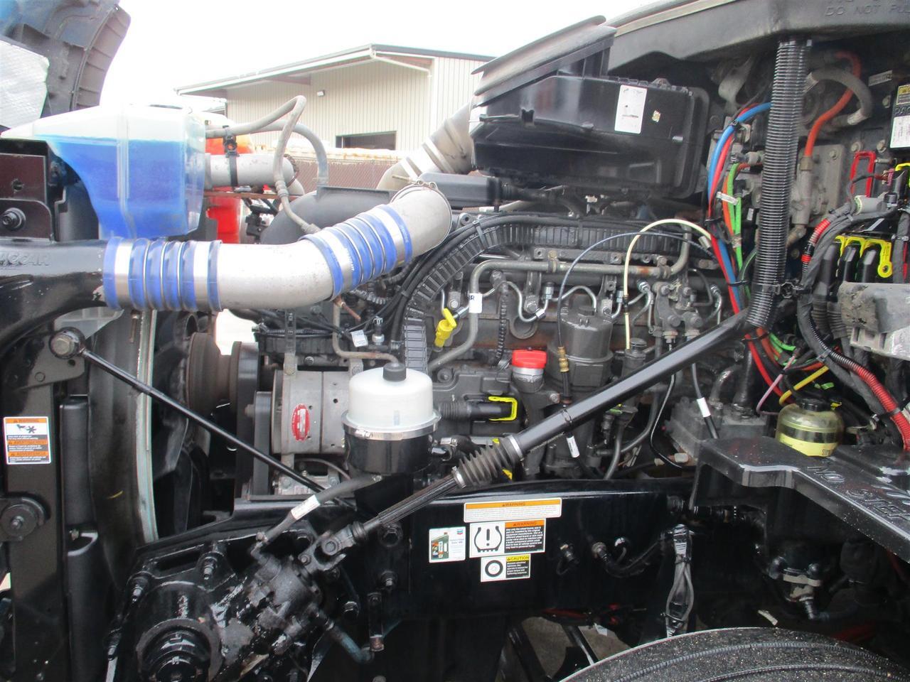 2020 Peterbilt 579 80" Ultraloft Eau Claire WI