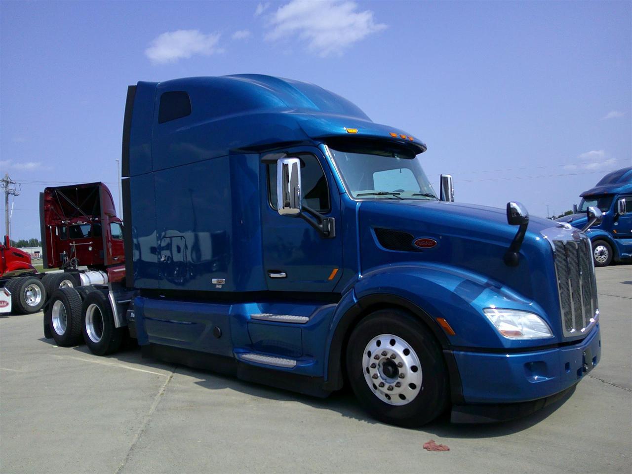 2020 Peterbilt 579 Sleeper