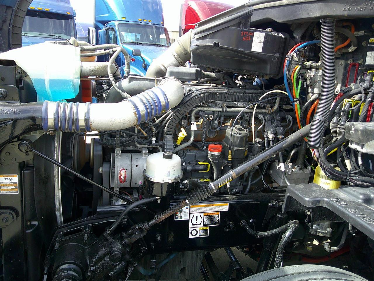 2020 Peterbilt 579 80" Ultraloft Rochester MN