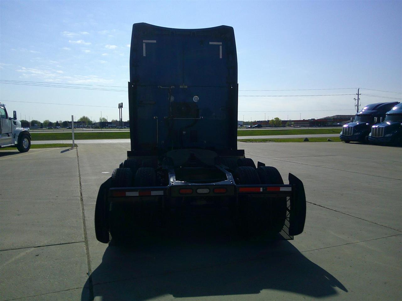 2020 Peterbilt 579 80" Ultraloft Rochester MN
