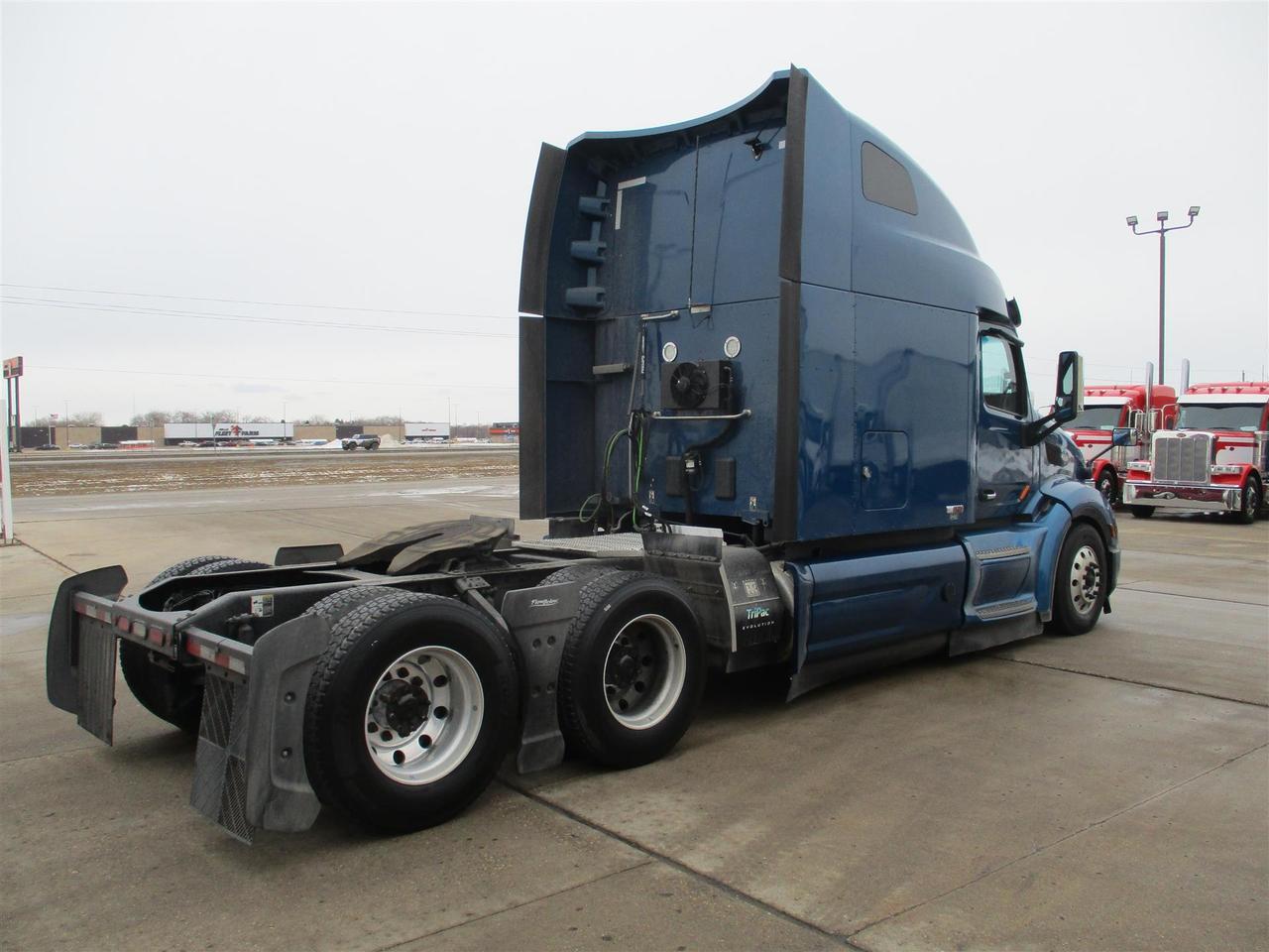 2020 Peterbilt 579 80" Ultraloft Fargo ND