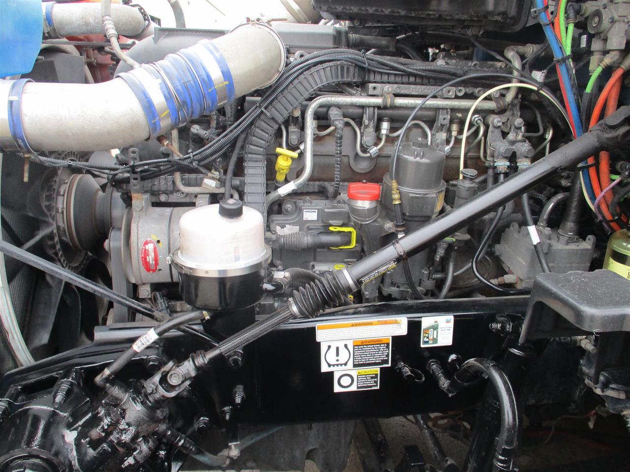 2020 Peterbilt 579 80" Ultraloft Fargo ND