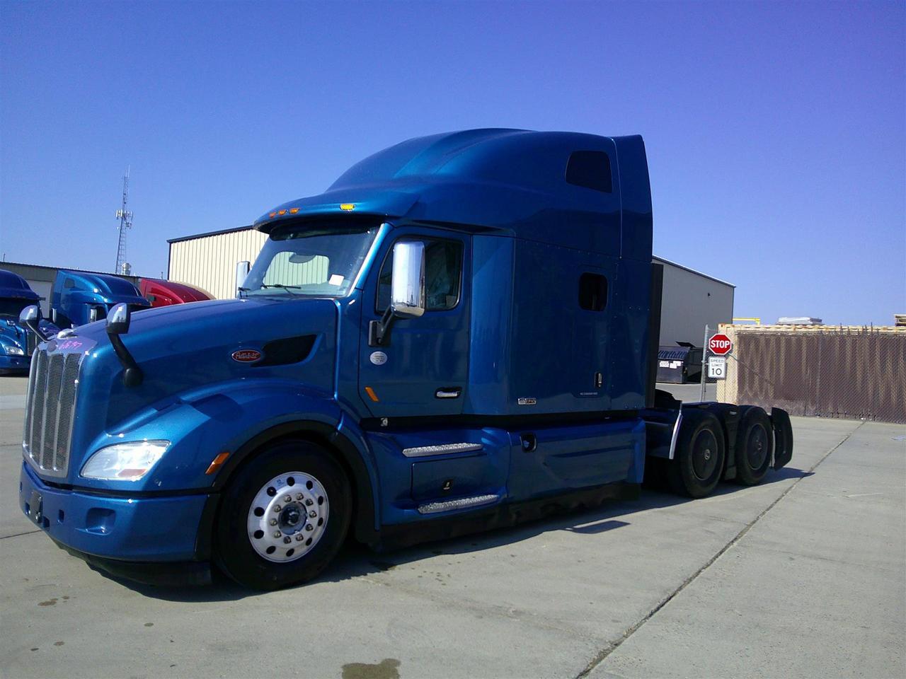 2020 Peterbilt 579 Sleeper