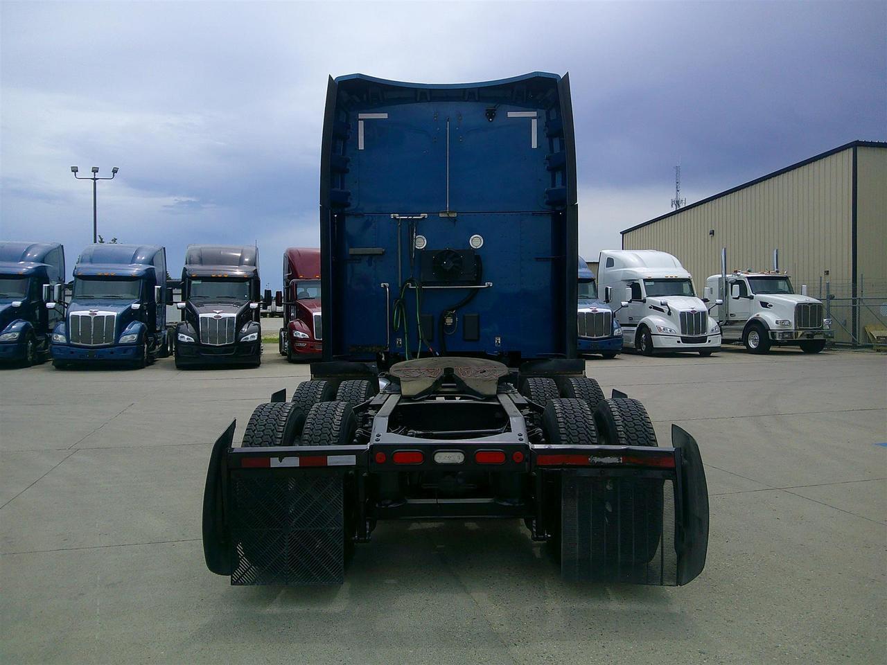 2020 Peterbilt 579 80" Ultraloft Fargo ND