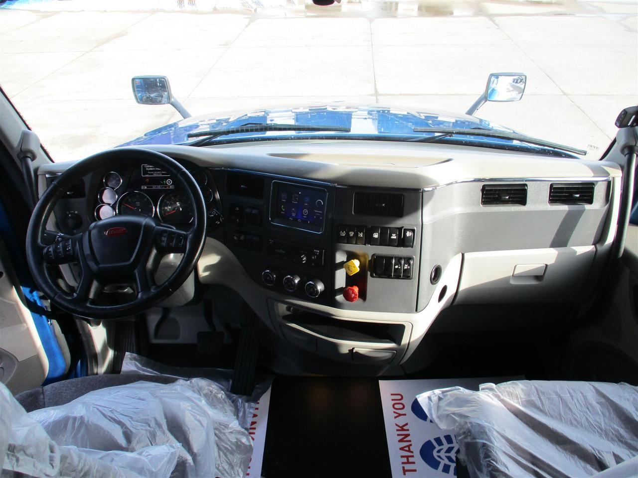 2020 Peterbilt 579 80" Ultraloft Fargo ND