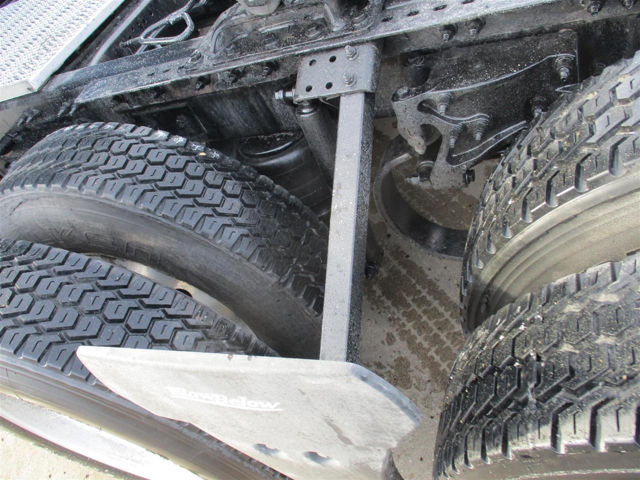 2020 Peterbilt 579 80" Ultraloft Fargo ND