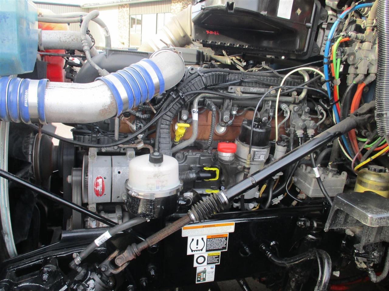 2020 Peterbilt 579 80" Ultraloft Fargo ND