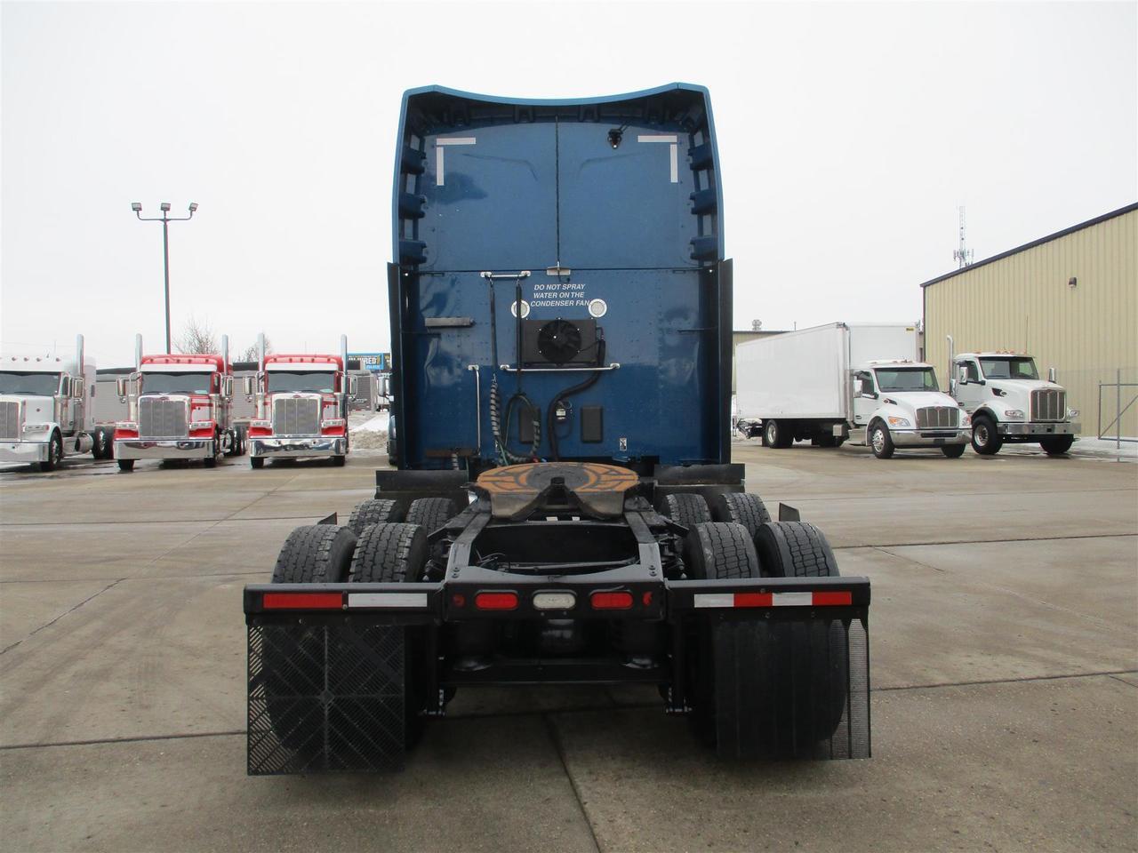 2020 Peterbilt 579 80" Ultraloft Fargo ND