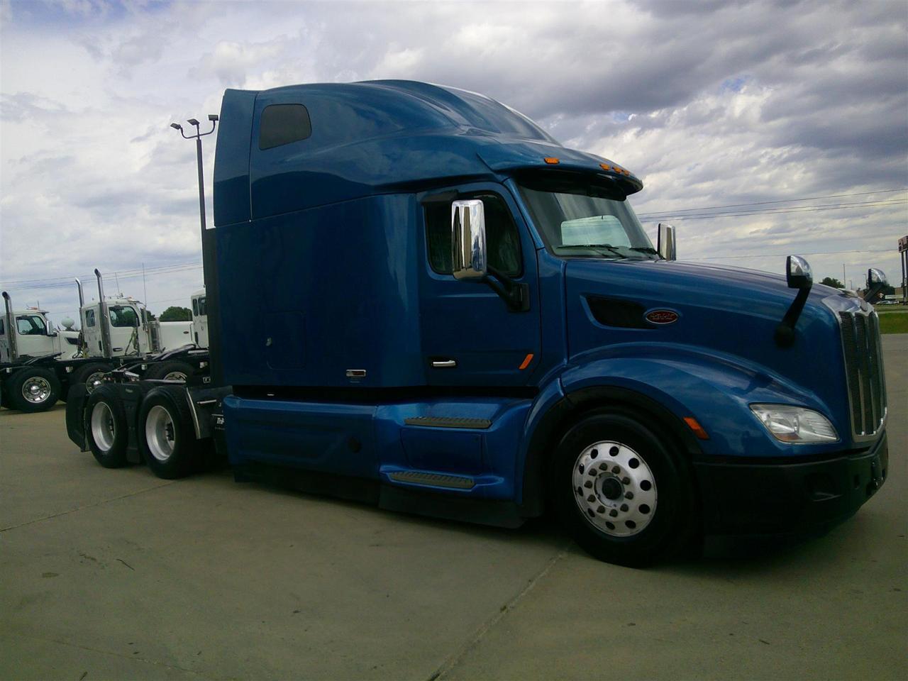 2020 Peterbilt 579 Sleeper