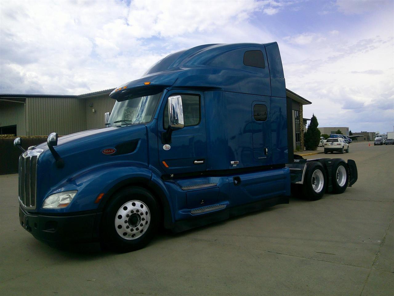 2020 Peterbilt 579 Sleeper