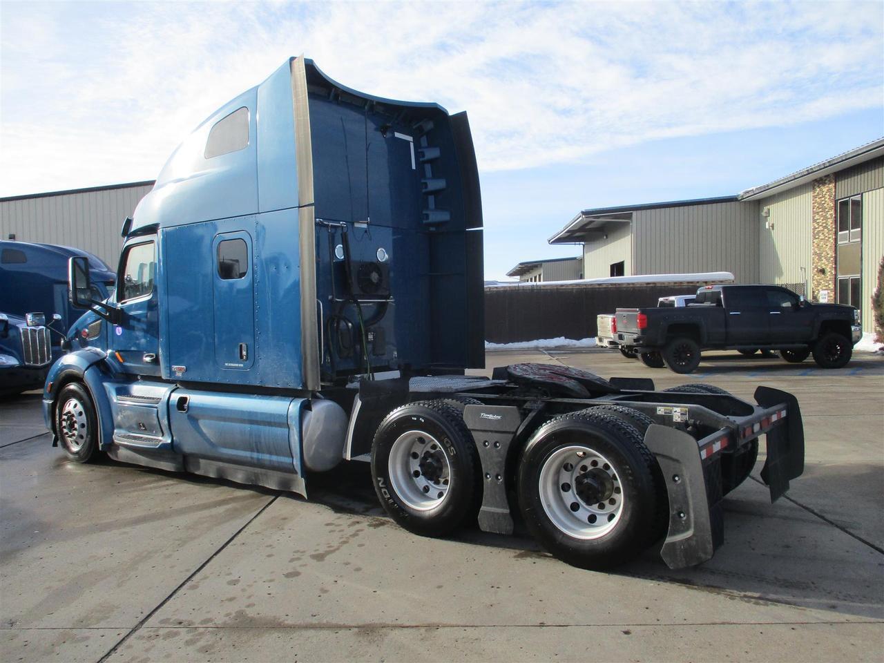 2020 Peterbilt 579