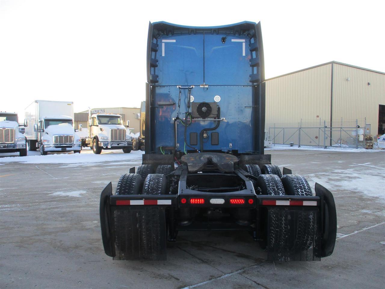 2020 Peterbilt 579 80" Ultraloft South St. Paul MN