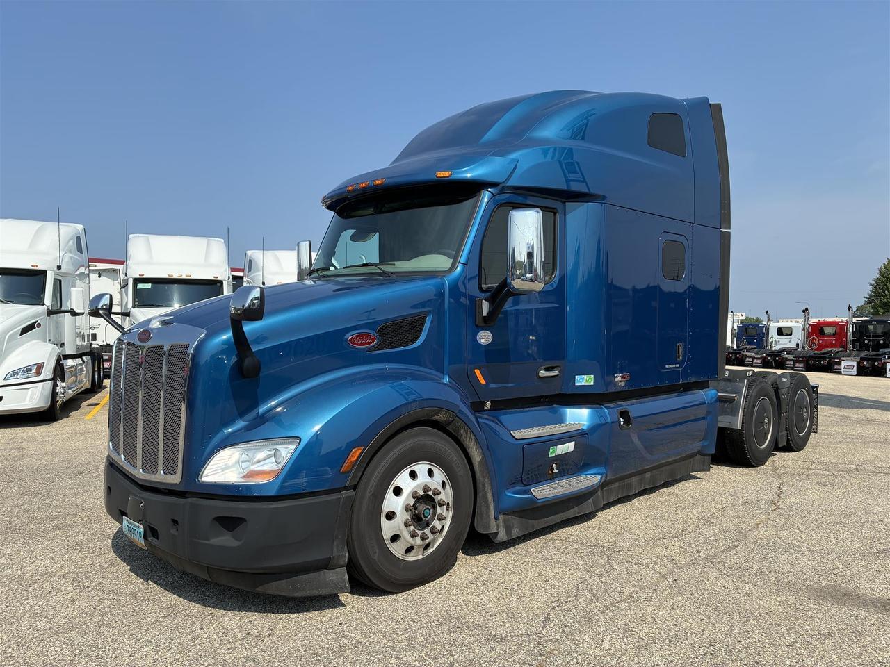 2020 Peterbilt 579 Sleeper