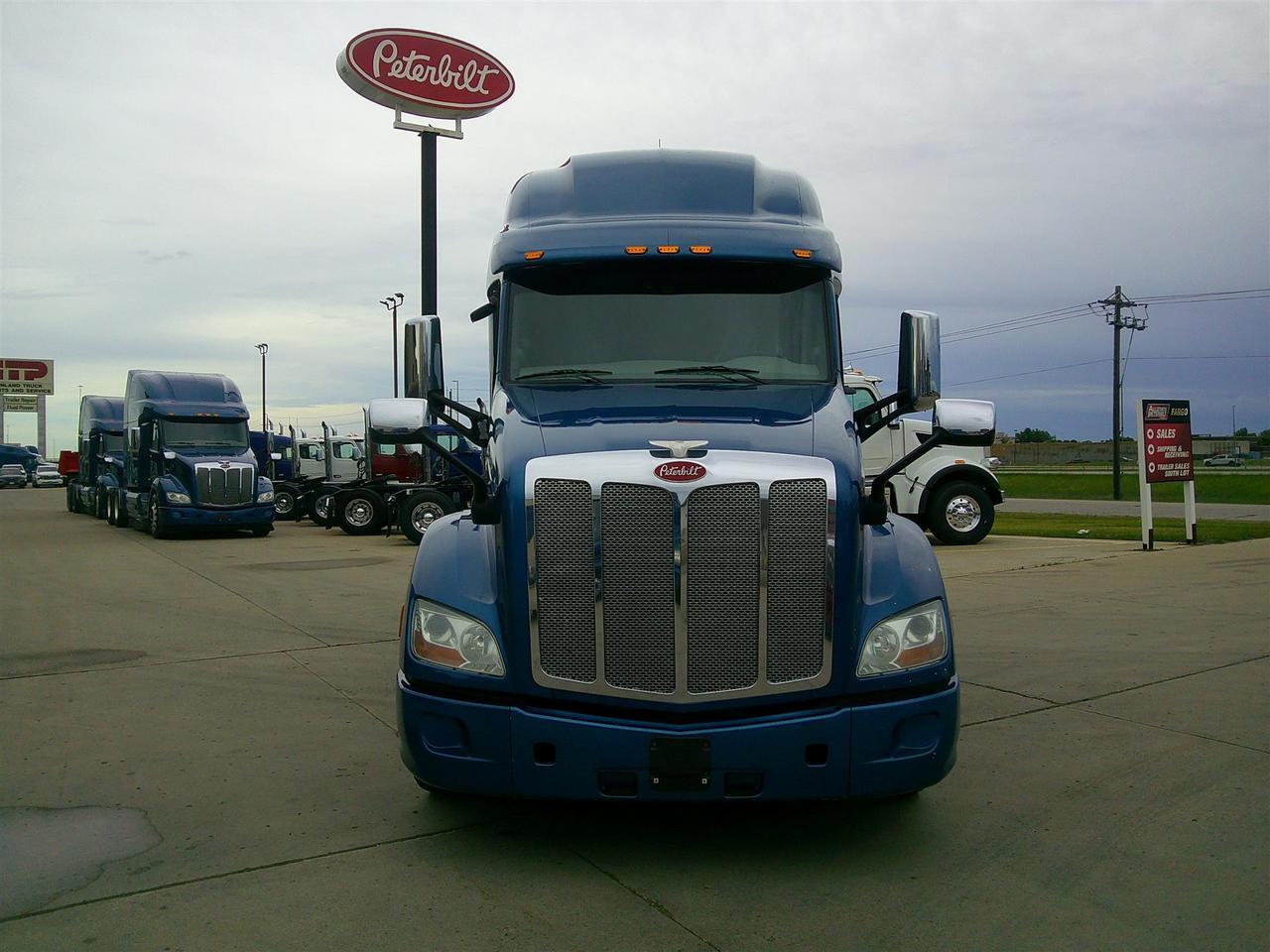 2020 Peterbilt 579 Sleeper