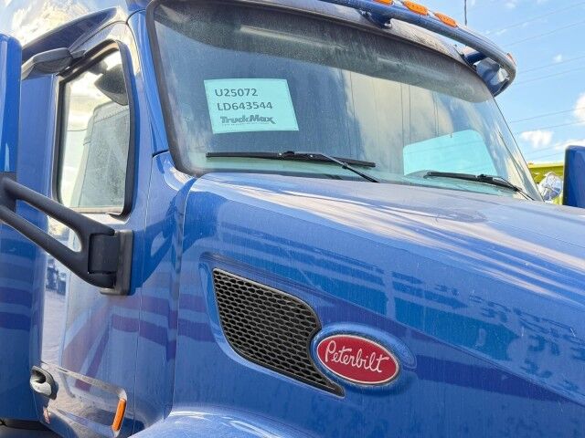 2020 Peterbilt 579 High Roof Sleeper Cab Tractor Trailer Truck