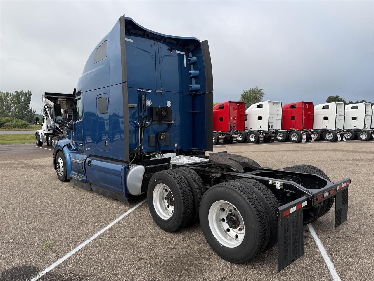 2020 Peterbilt 579 Sleeper
