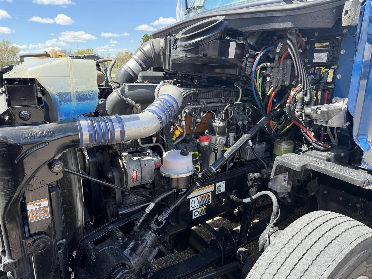 2020 Peterbilt 579 in Eau Claire, WI — photo 6