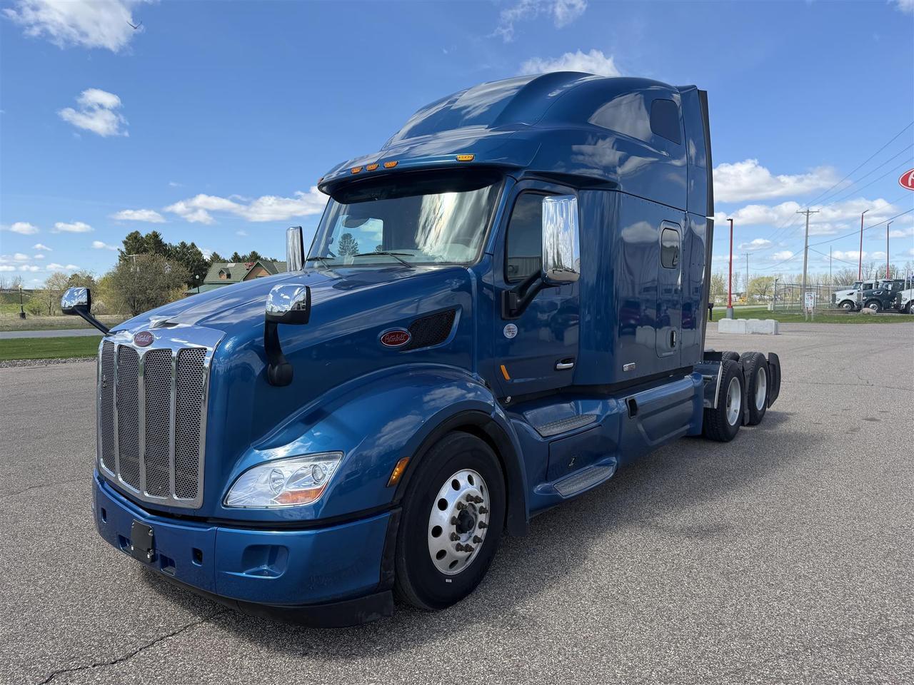 2020 Peterbilt 579 Sleeper