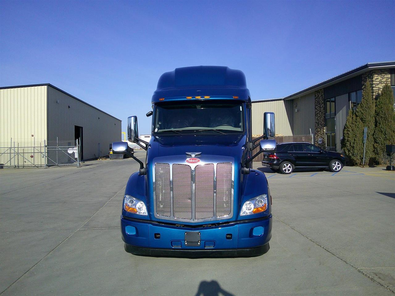 2020 Peterbilt 579 Sleeper