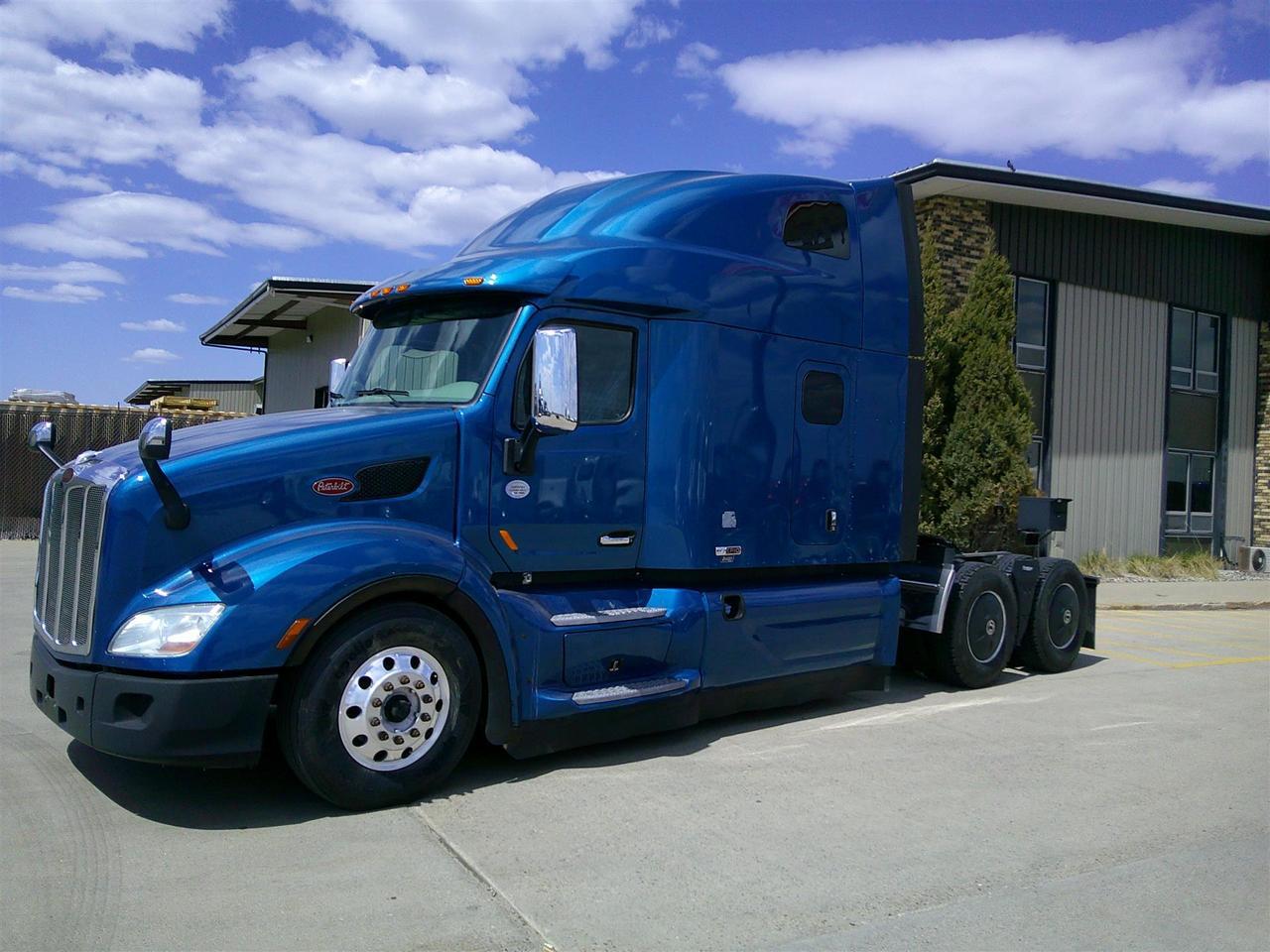 2020 Peterbilt 579 Sleeper