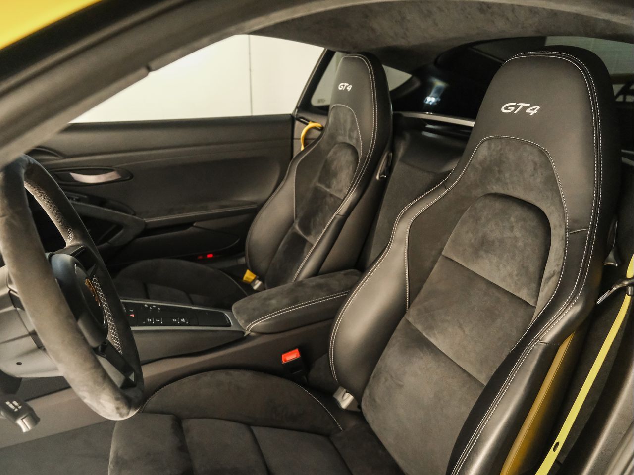 2020 Porsche 718 Cayman GT4 Santa Clarita CA