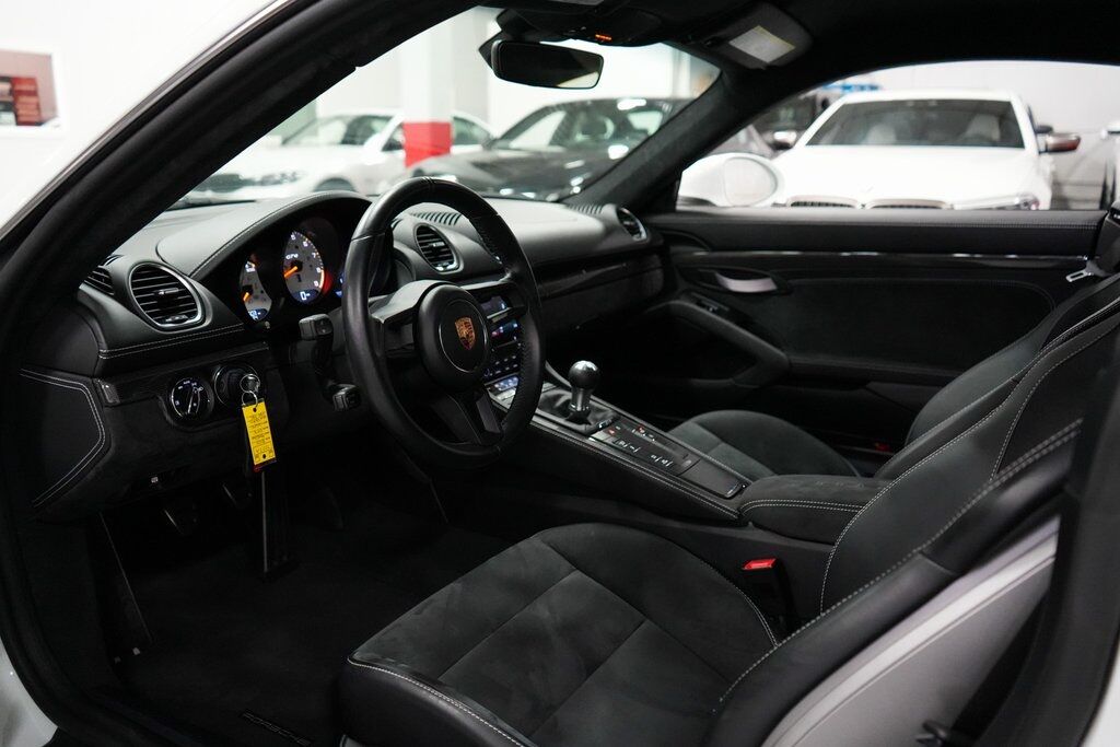 2020 Porsche 718 Cayman GT4 Tigard OR