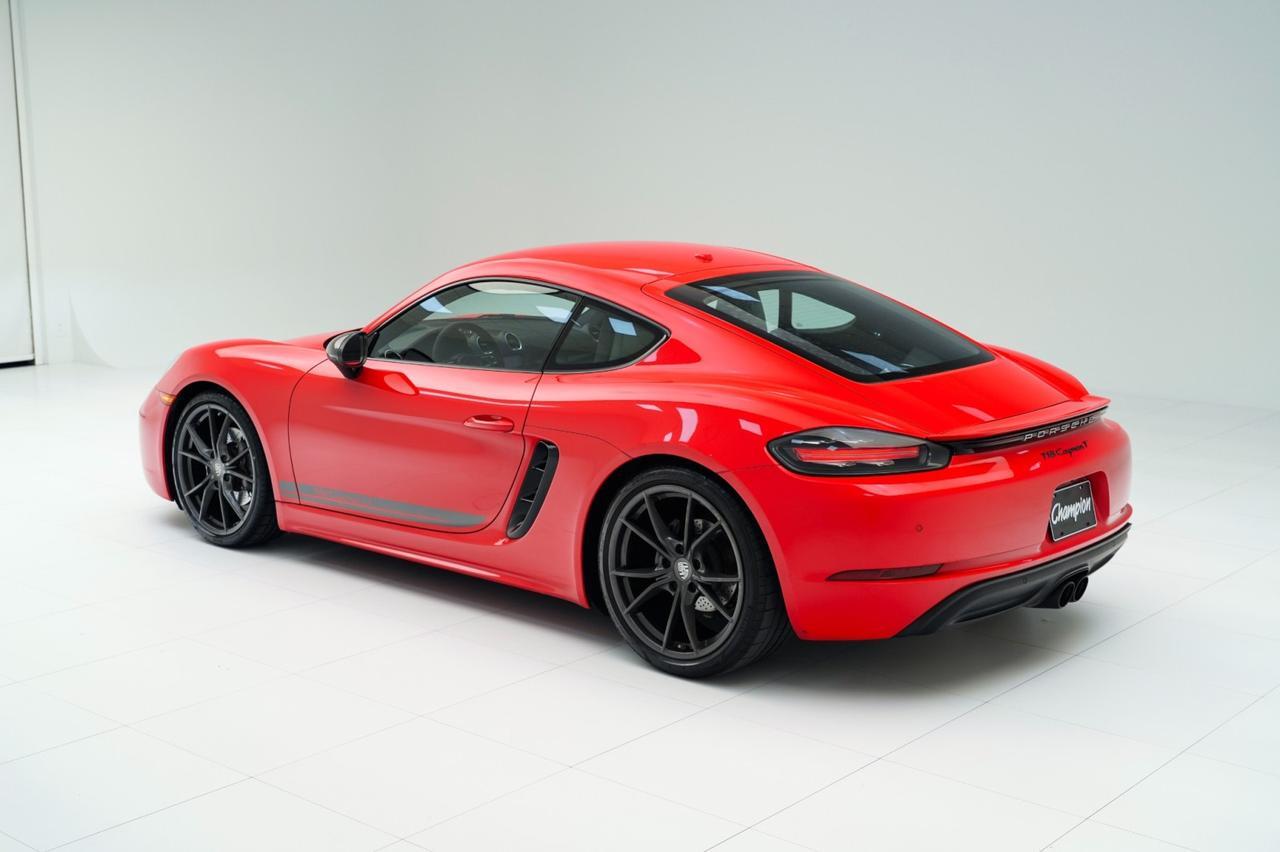 2020 Porsche Cayman T photo 3