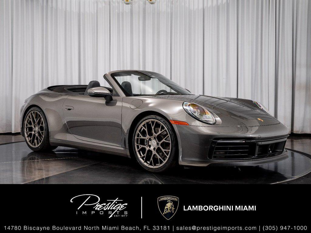 2020 Porsche 911 Carrera 4S Cabriolet